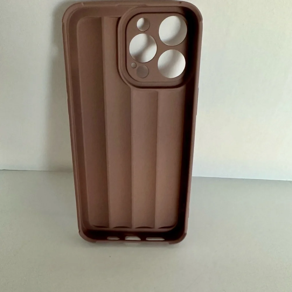 Auramma Roman stripes Iphone 14 Pro Max Case in Dusty Rose sleek features style